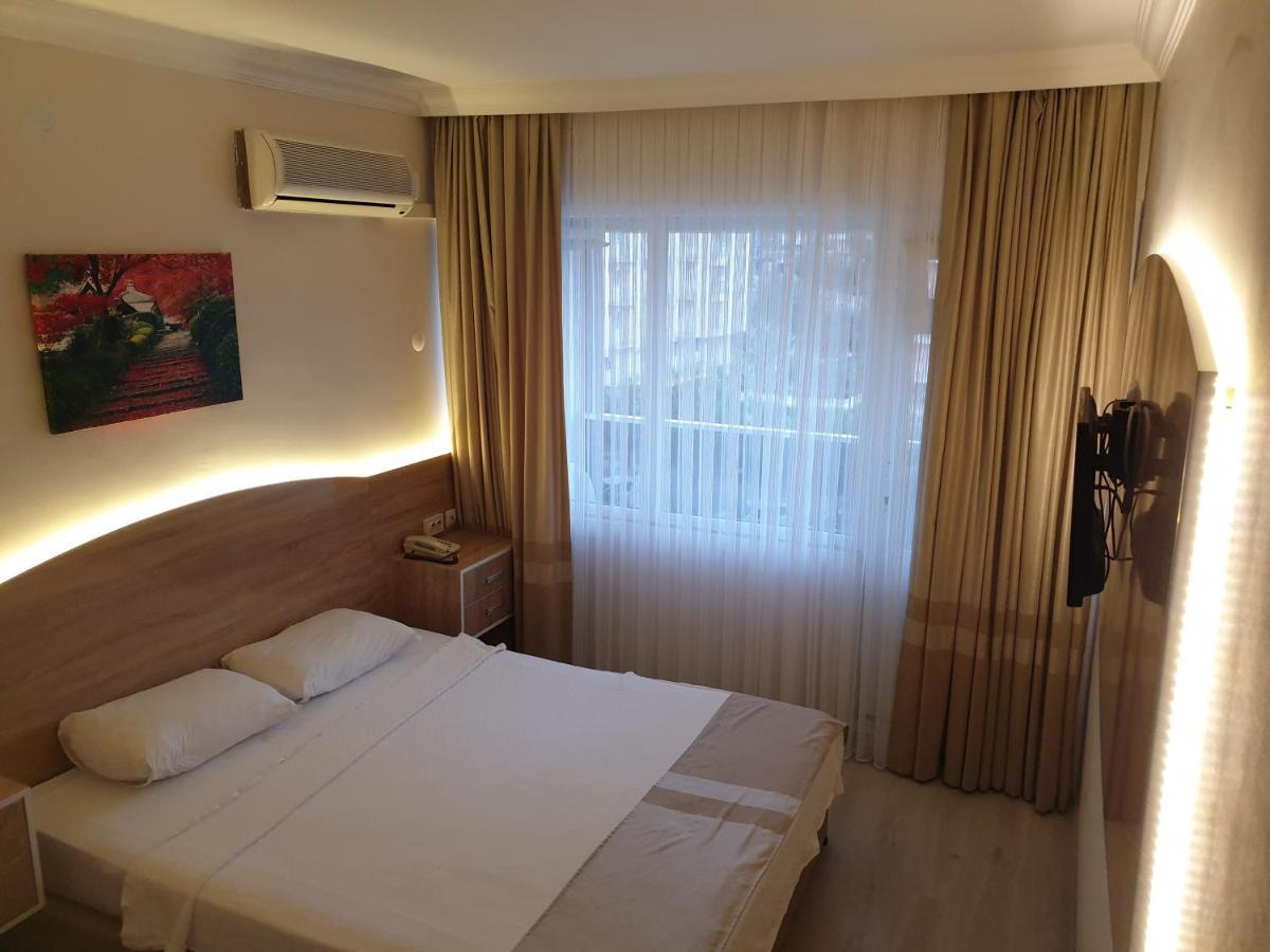 Kent Hotel 迪迪姆 外观 照片